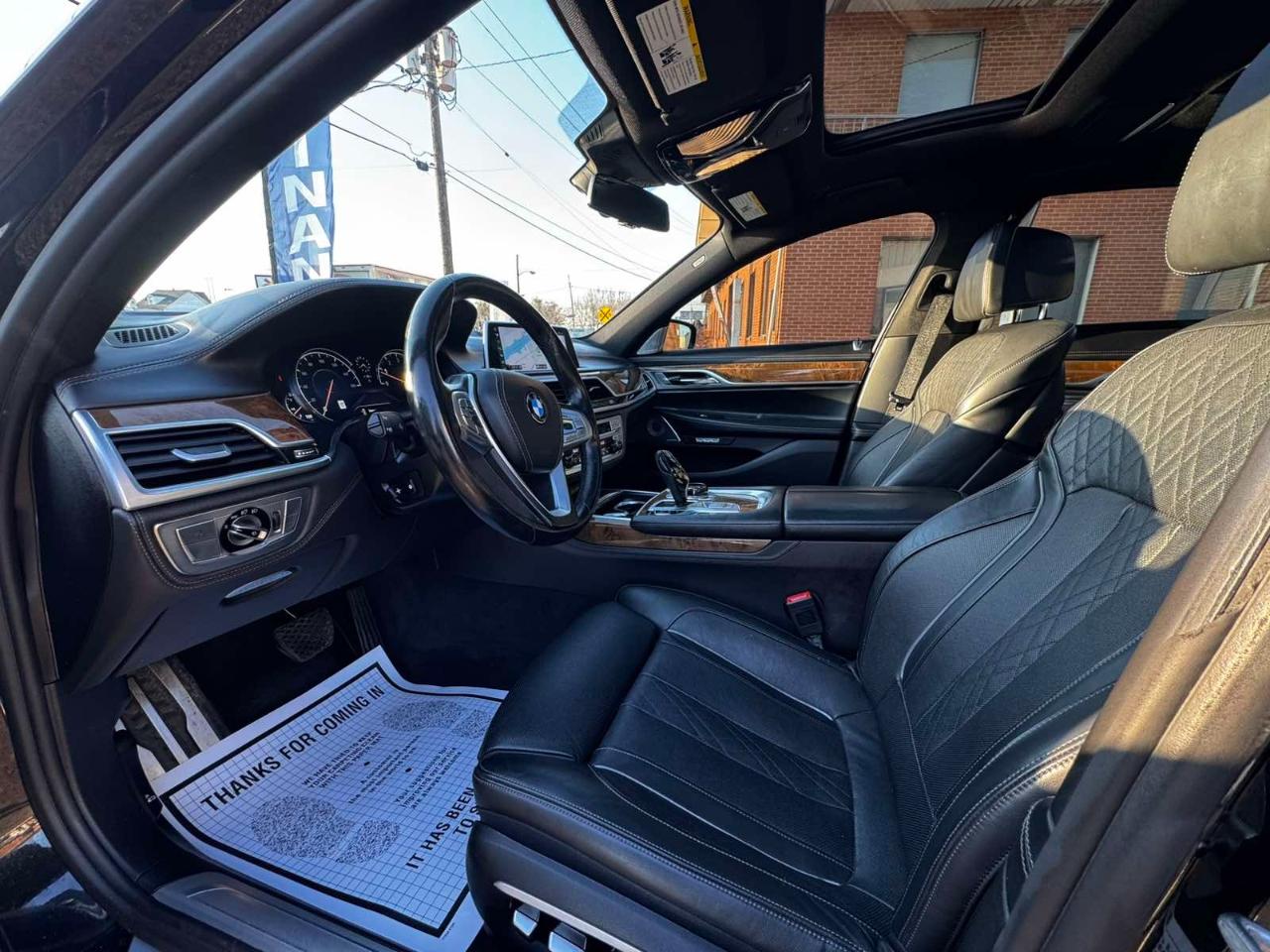 BMW 7 Series 4dr Sdn 740i RWD 2016