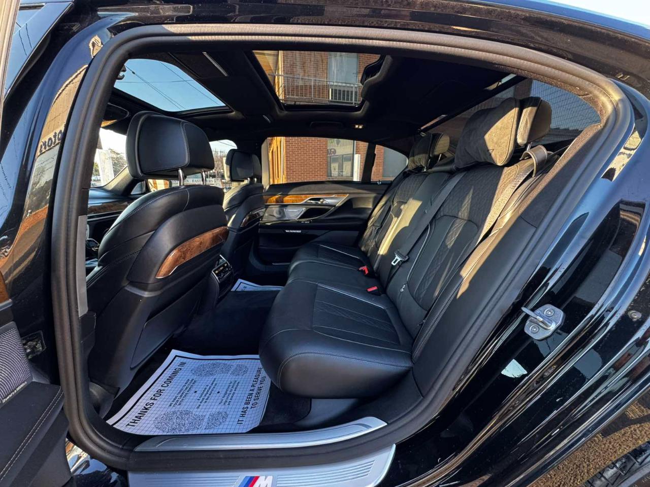 BMW 7 Series 4dr Sdn 740i RWD 2016