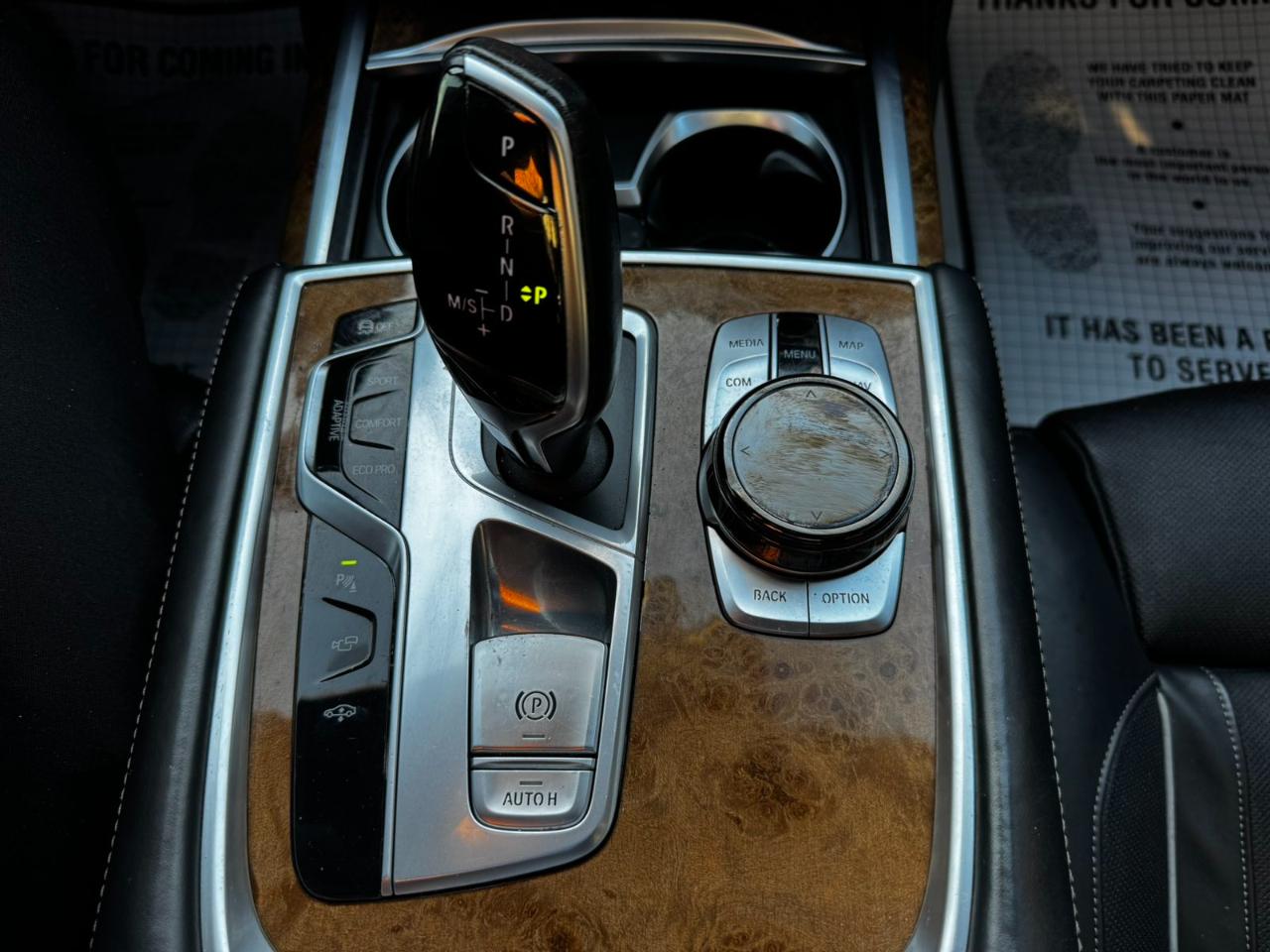 BMW 7 Series 4dr Sdn 740i RWD 2016