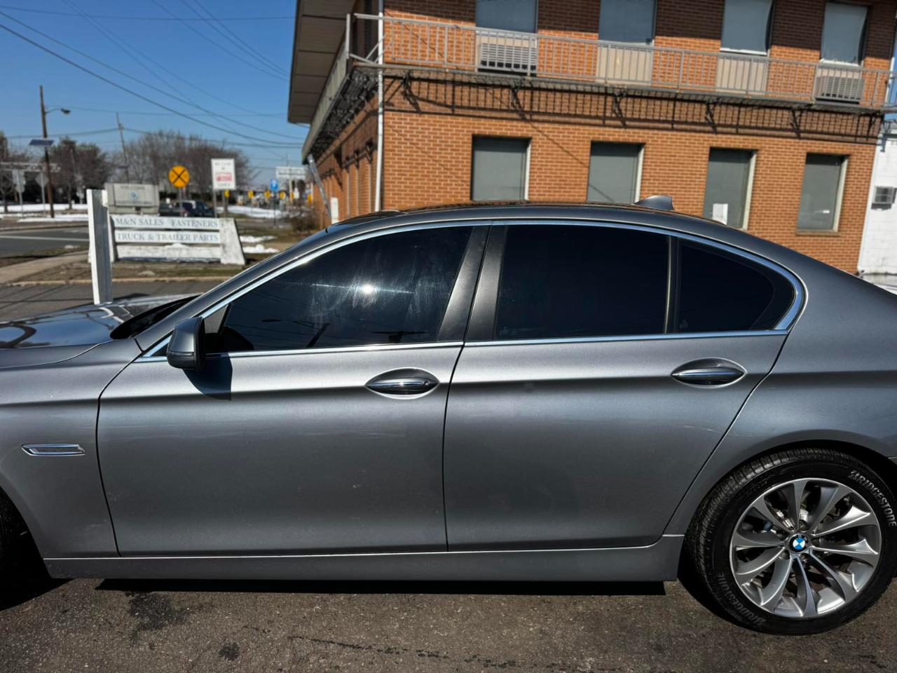 BMW 5 Series 4dr Sdn 528i xDrive AWD 2016