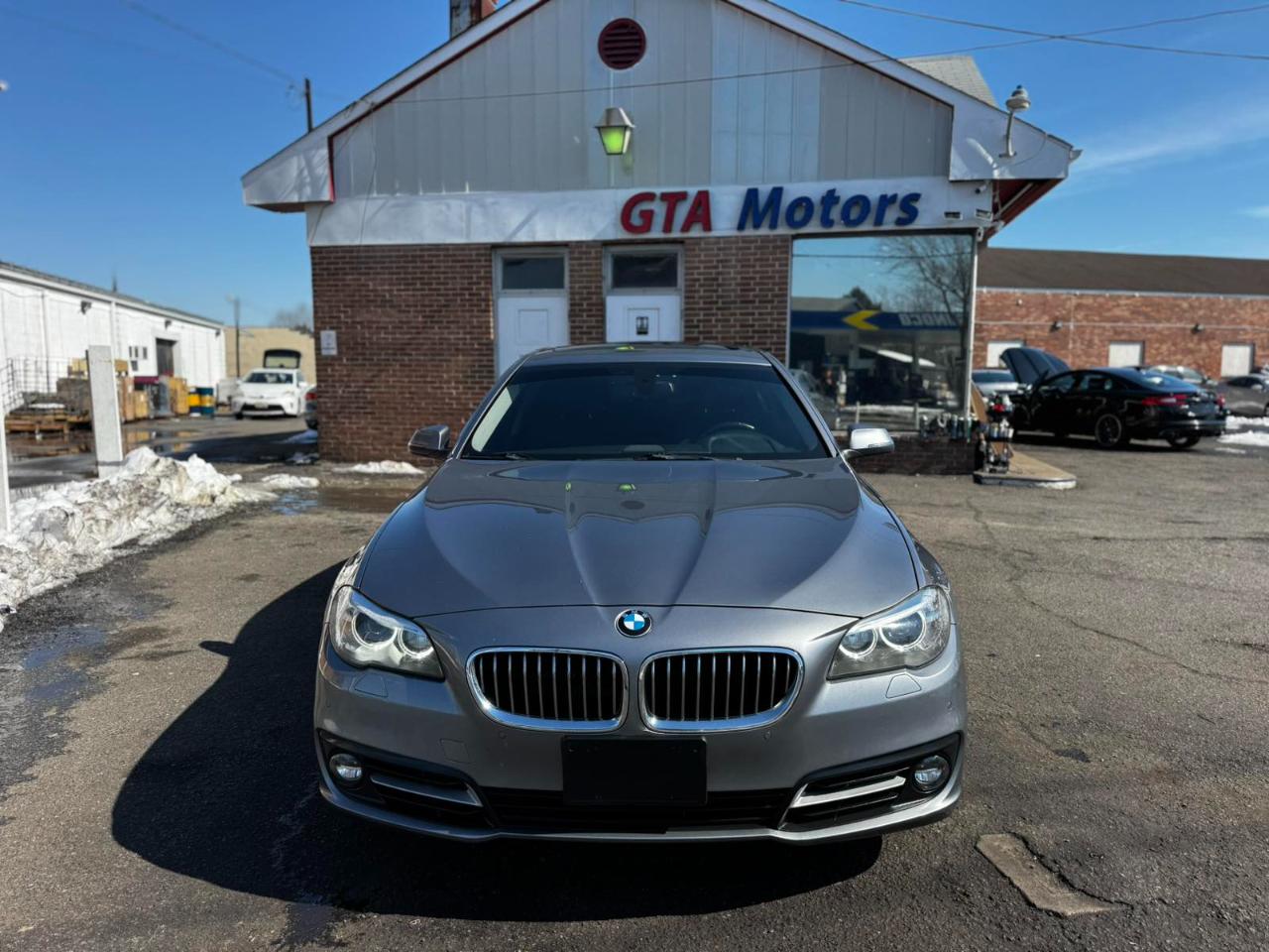 BMW 5 Series 4dr Sdn 528i xDrive AWD 2016