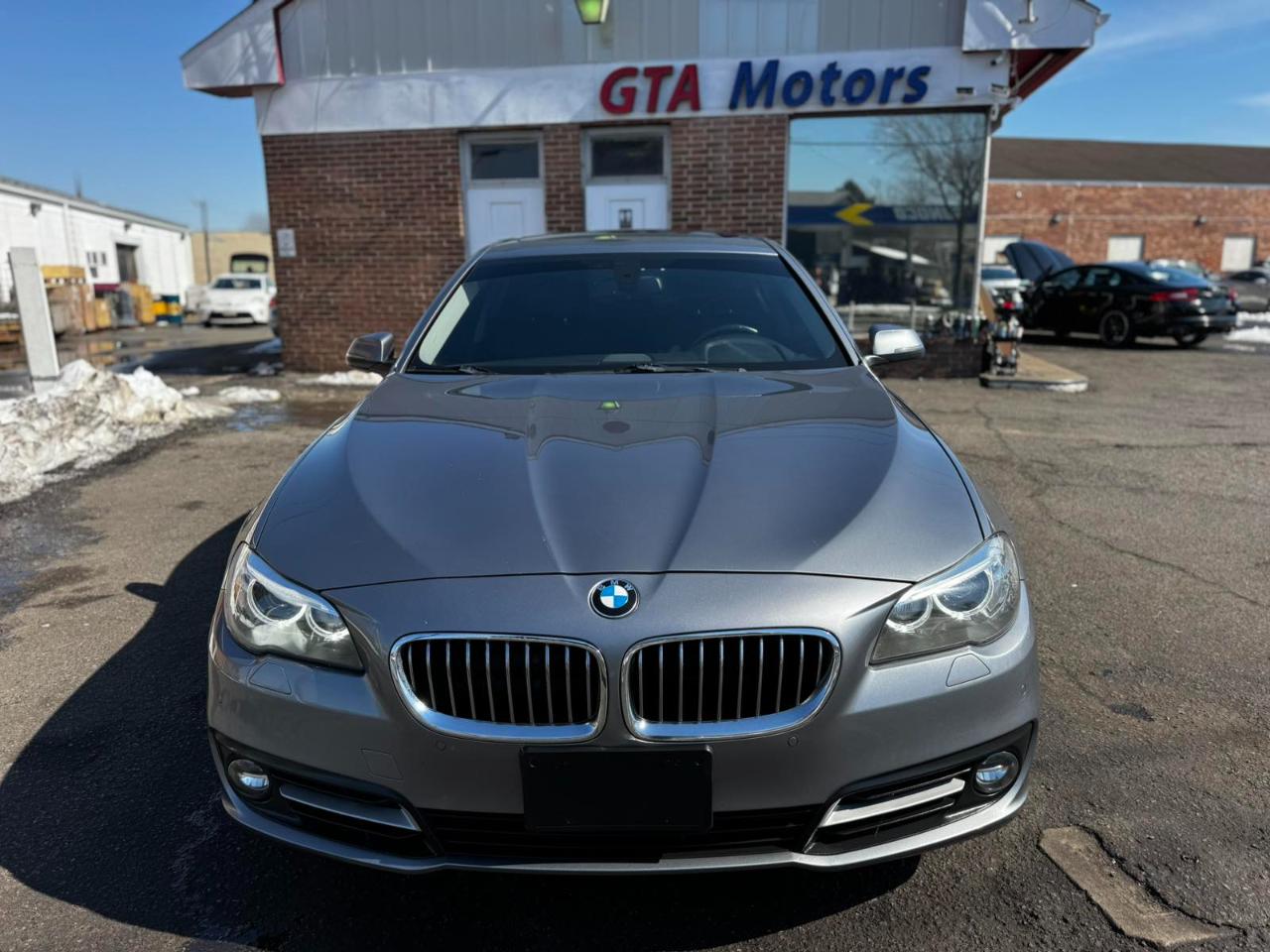 BMW 5 Series 4dr Sdn 528i xDrive AWD 2016