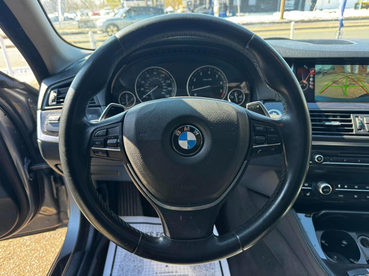 BMW 5 Series 4dr Sdn 528i xDrive AWD 2016