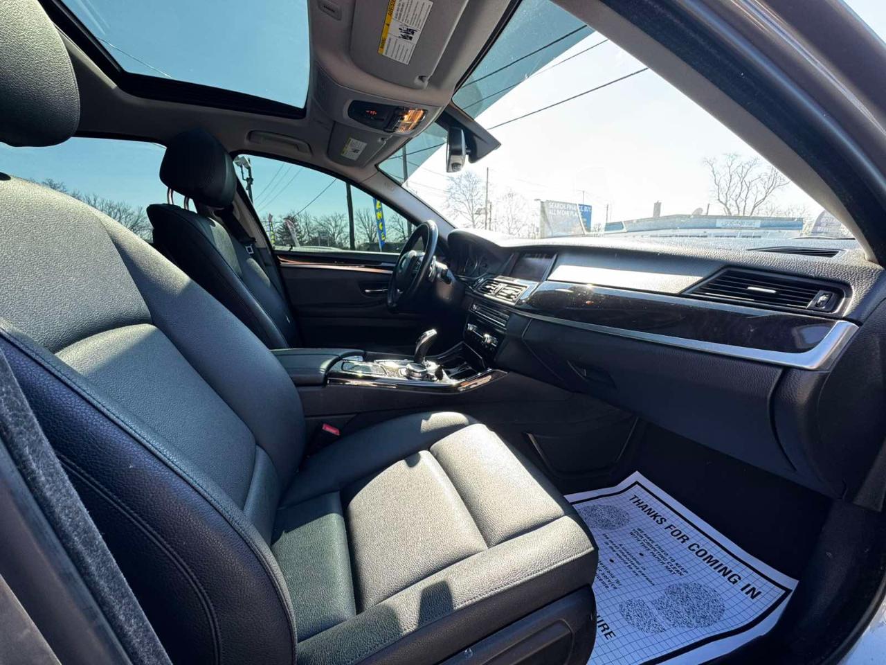 BMW 5 Series 4dr Sdn 528i xDrive AWD 2016