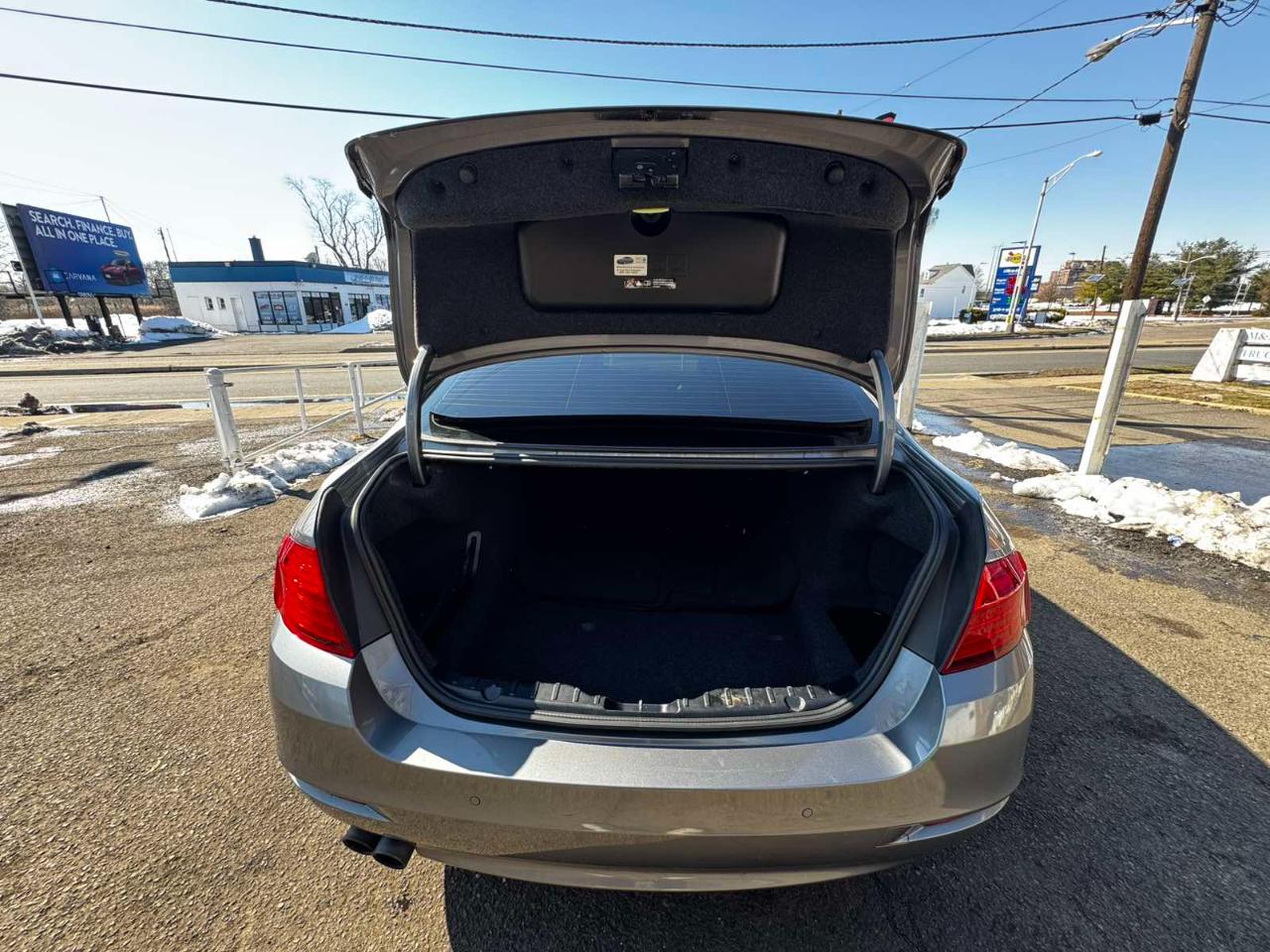 BMW 5 Series 4dr Sdn 528i xDrive AWD 2016