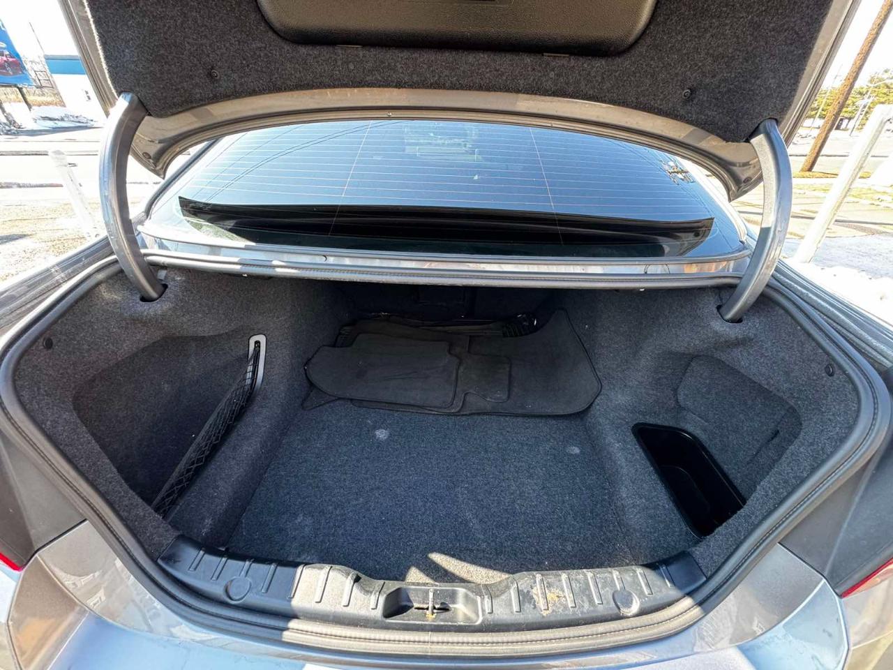 BMW 5 Series 4dr Sdn 528i xDrive AWD 2016