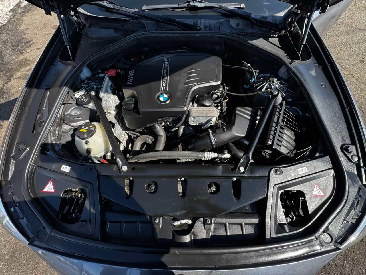 BMW 5 Series 4dr Sdn 528i xDrive AWD 2016