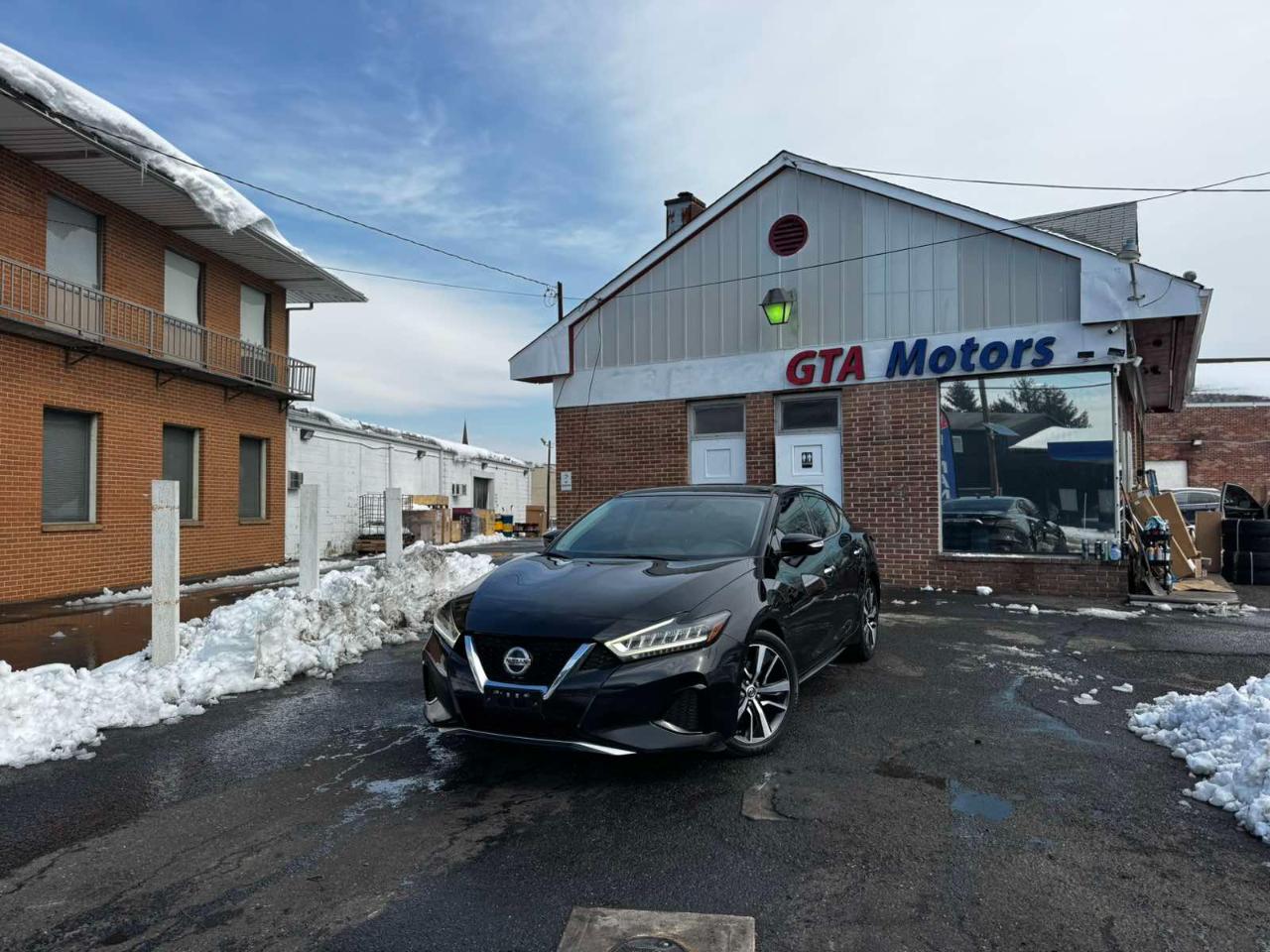 Nissan Maxima SV 3.5L 2019