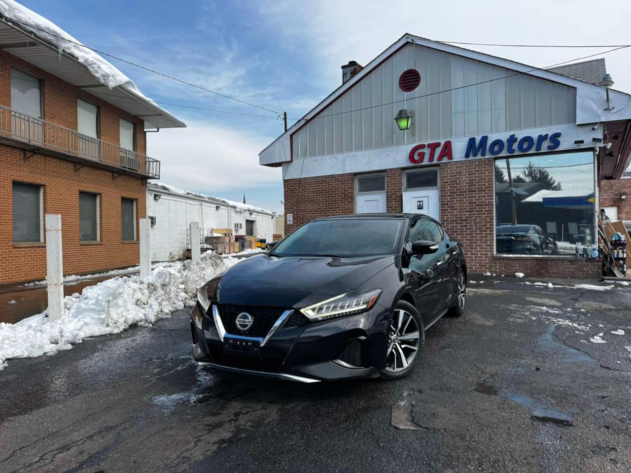Nissan Maxima SV 3.5L 2019