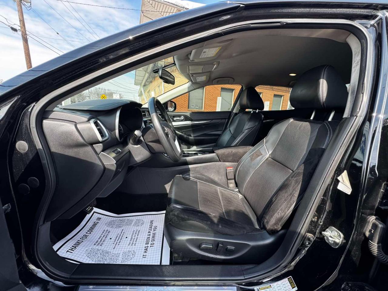 Nissan Maxima SV 3.5L 2019