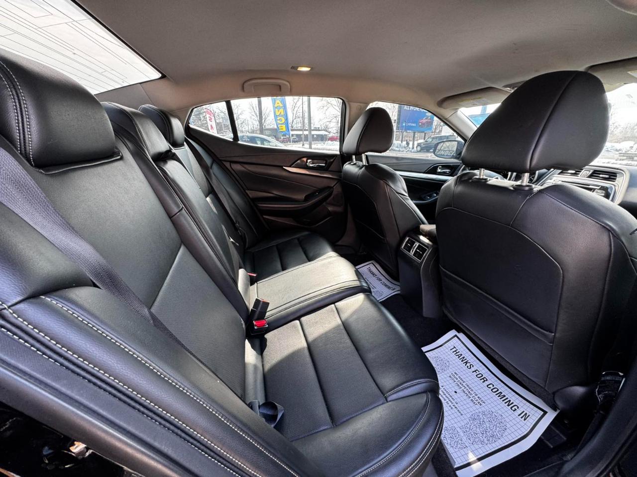 Nissan Maxima SV 3.5L 2019