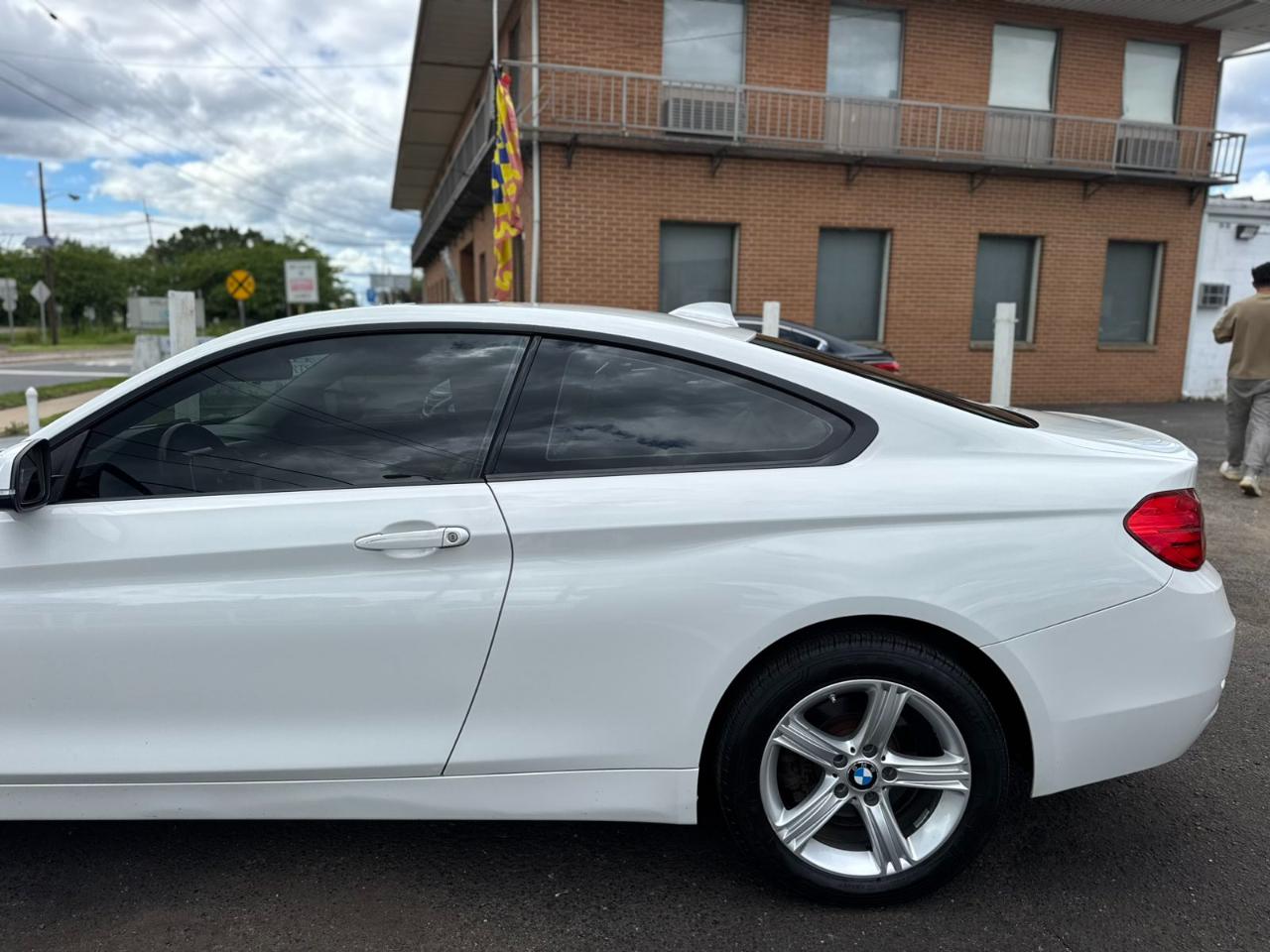 BMW 4 Series 2dr Cpe 428i xDrive AWD SULEV 2014