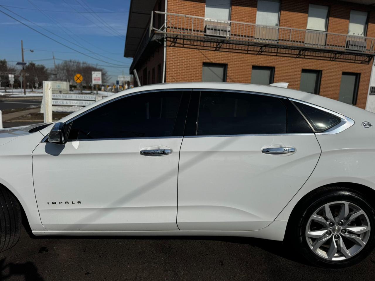 Chevrolet Impala 4dr Sdn LT w/1LT 2019