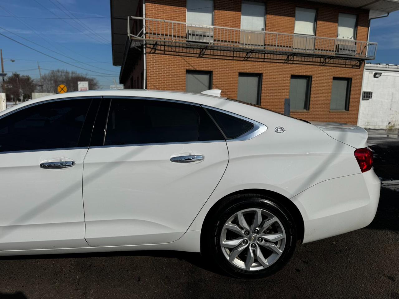 Chevrolet Impala 4dr Sdn LT w/1LT 2019