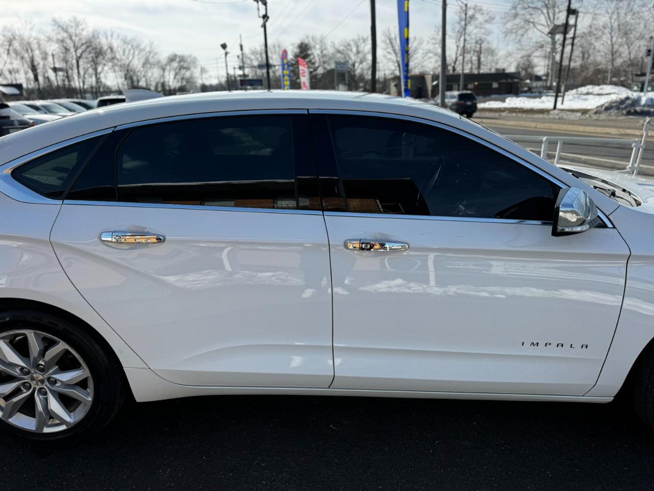 Chevrolet Impala 4dr Sdn LT w/1LT 2019