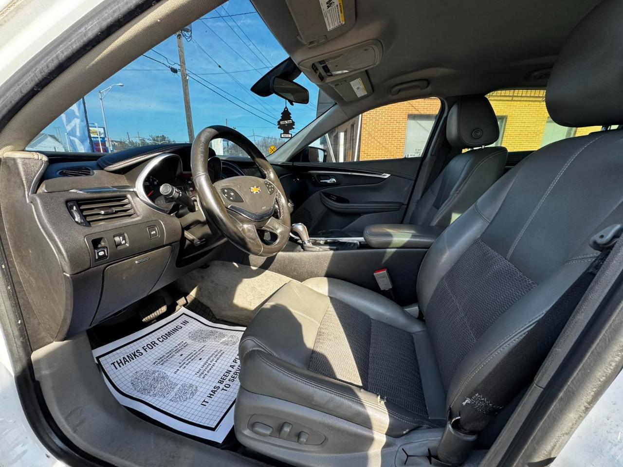 Chevrolet Impala 4dr Sdn LT w/1LT 2019
