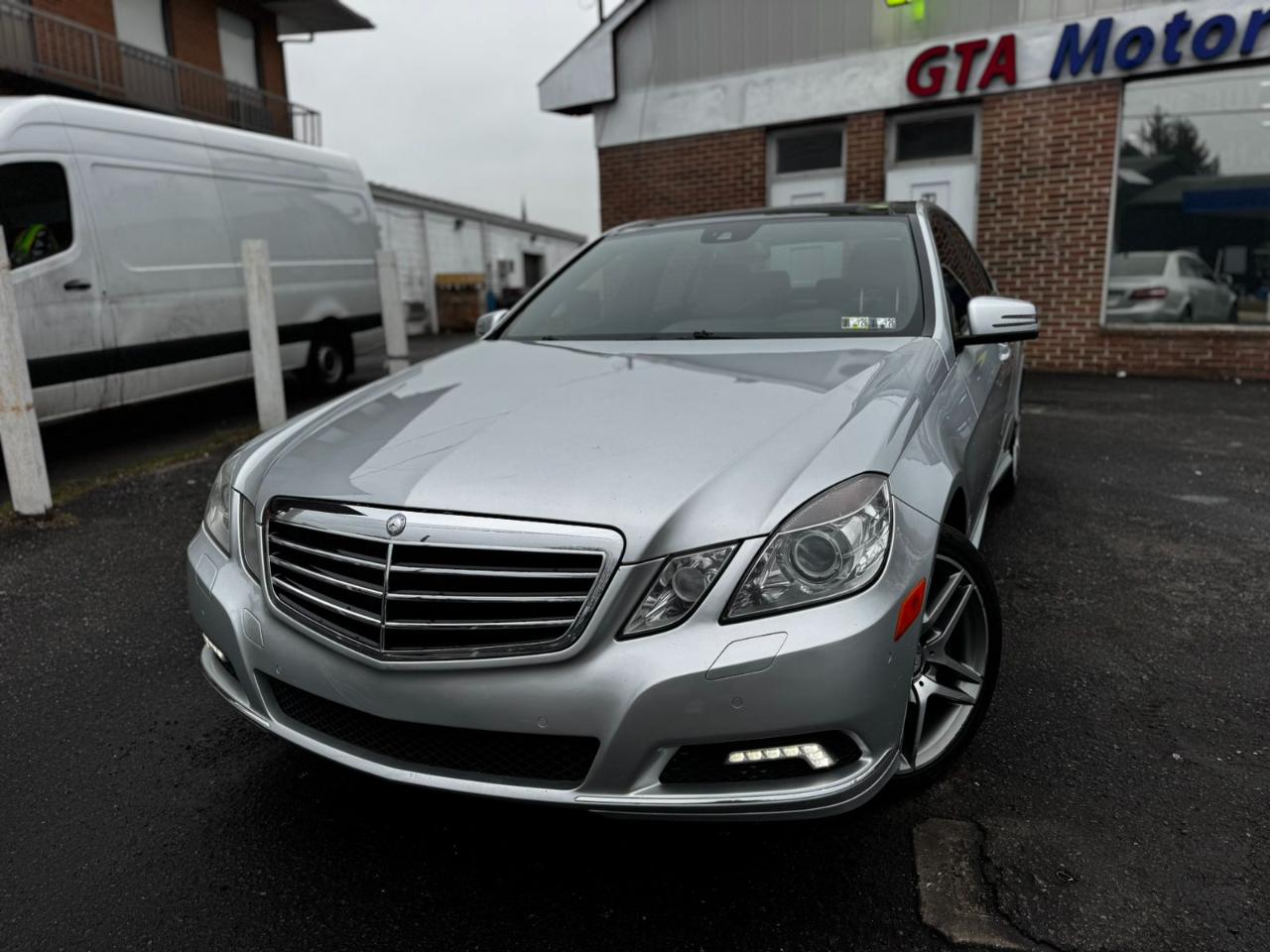 Mercedes-Benz E-Class 4dr Sdn E 550 Sport 4MATIC 2010