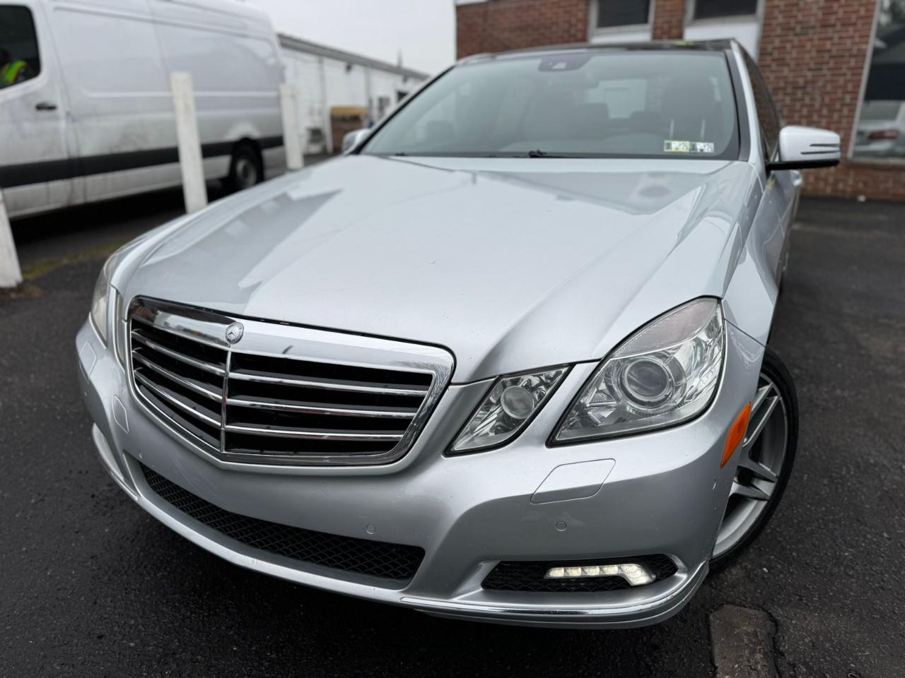 Mercedes-Benz E-Class 4dr Sdn E 550 Sport 4MATIC 2010