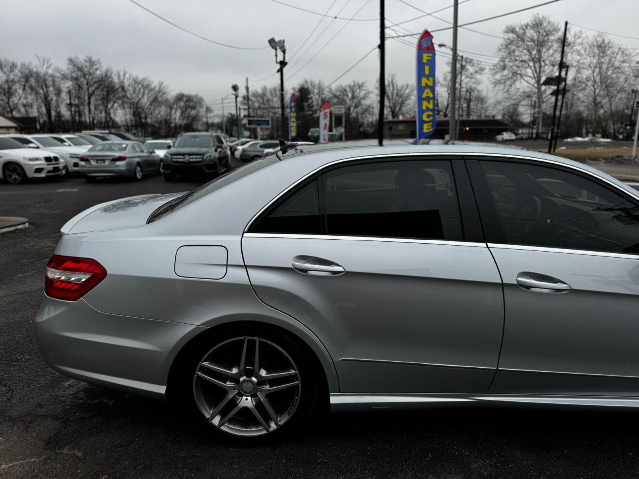 Mercedes-Benz E-Class 4dr Sdn E 550 Sport 4MATIC 2010