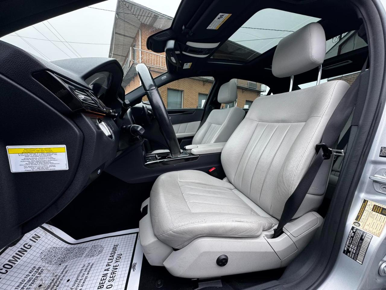 Mercedes-Benz E-Class 4dr Sdn E 550 Sport 4MATIC 2010