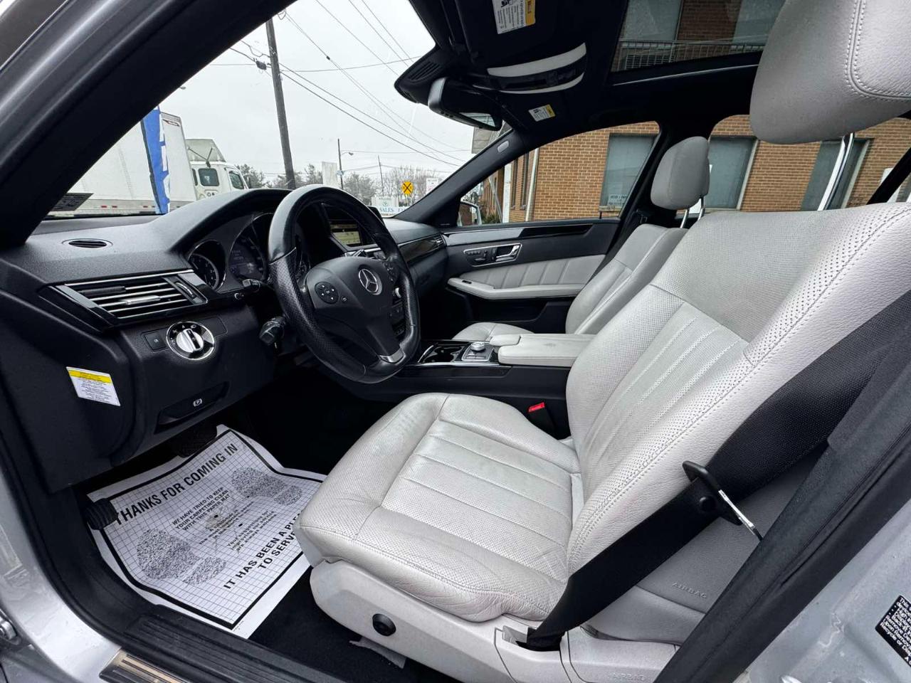 Mercedes-Benz E-Class 4dr Sdn E 550 Sport 4MATIC 2010