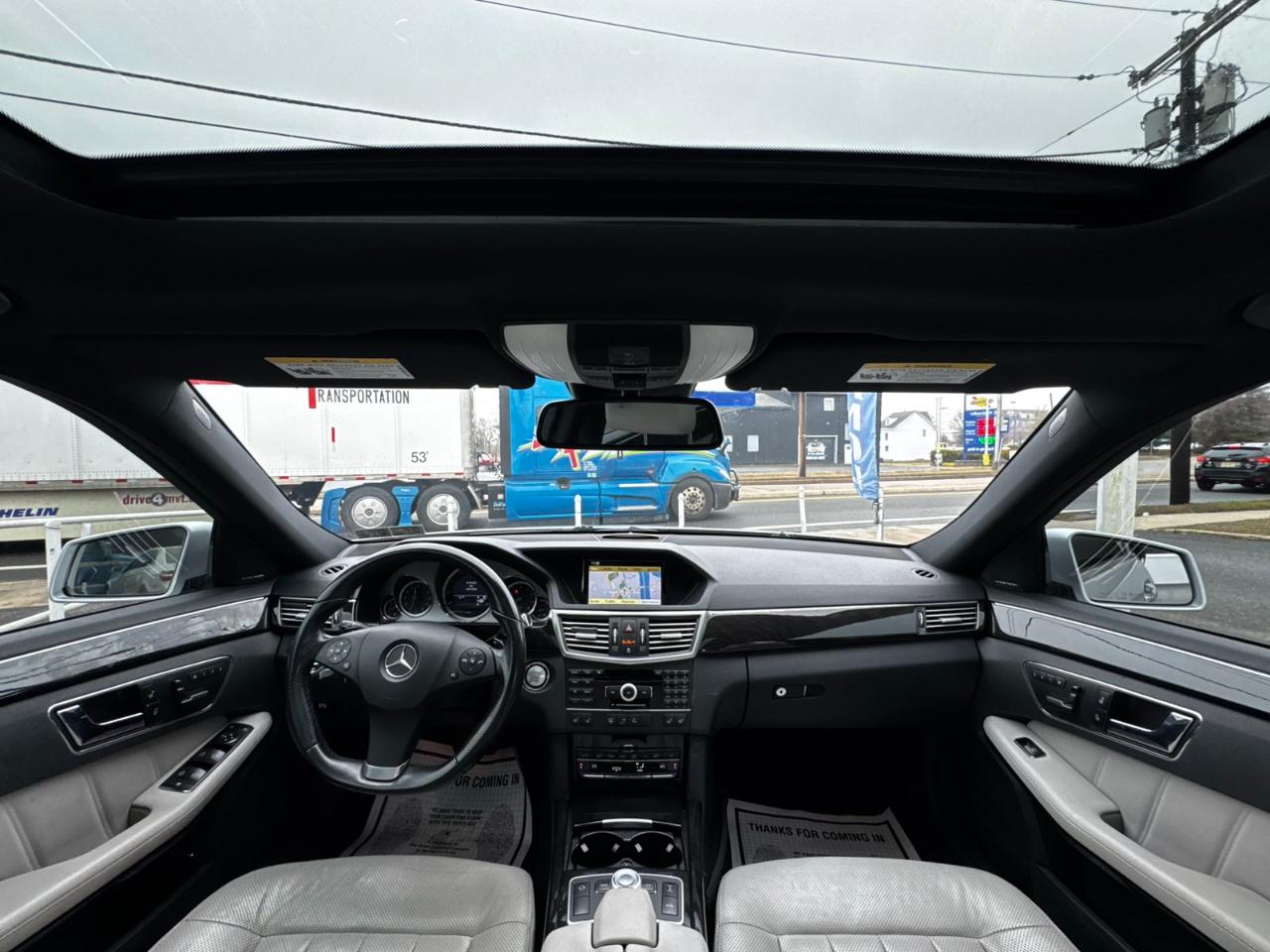 Mercedes-Benz E-Class 4dr Sdn E 550 Sport 4MATIC 2010