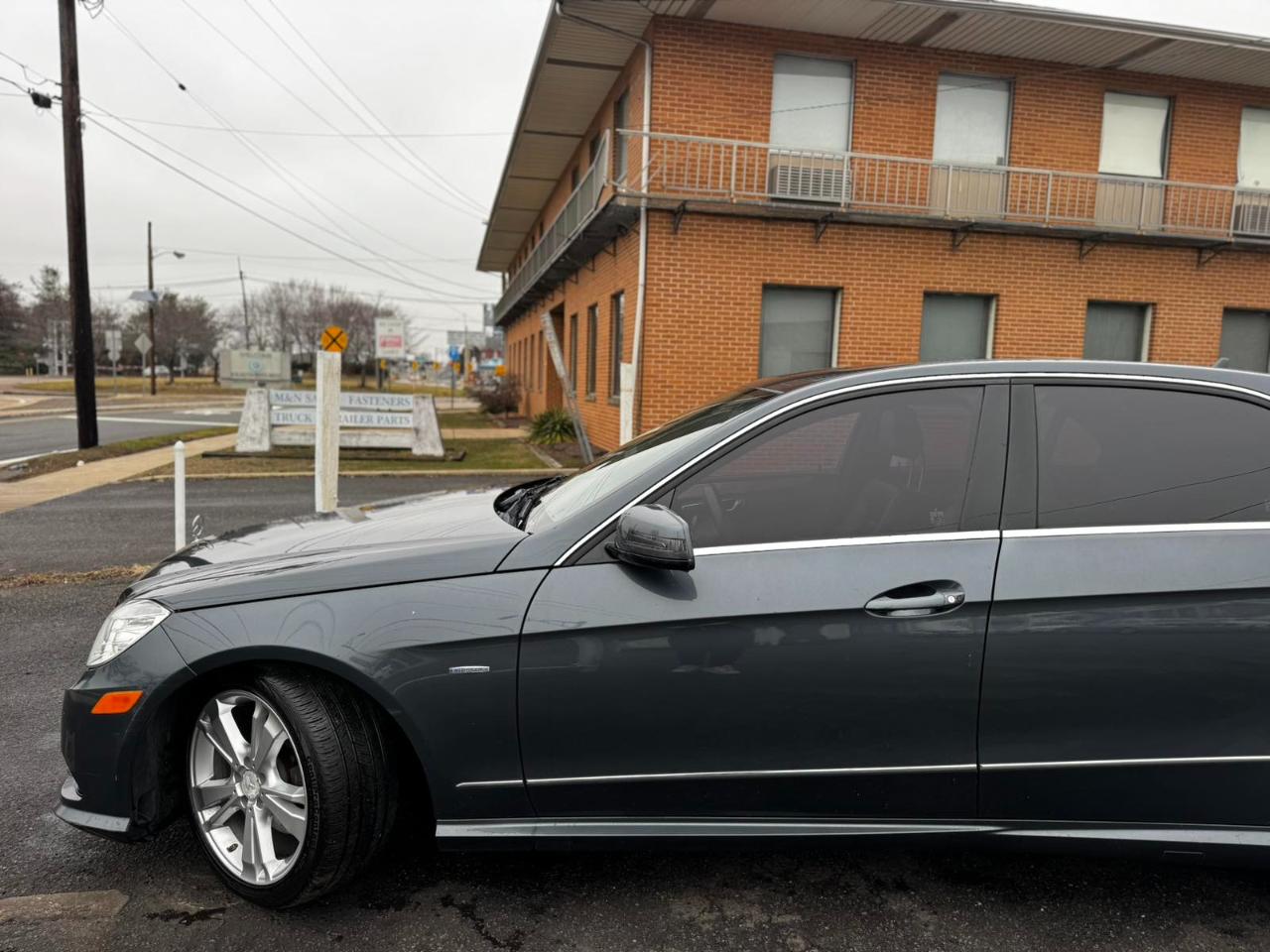 Mercedes-Benz E-Class 4dr Sdn E 350 Sport 4MATIC 2012
