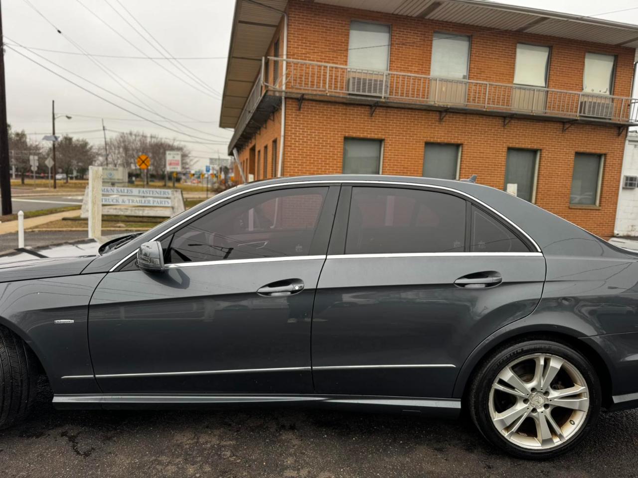Mercedes-Benz E-Class 4dr Sdn E 350 Sport 4MATIC 2012