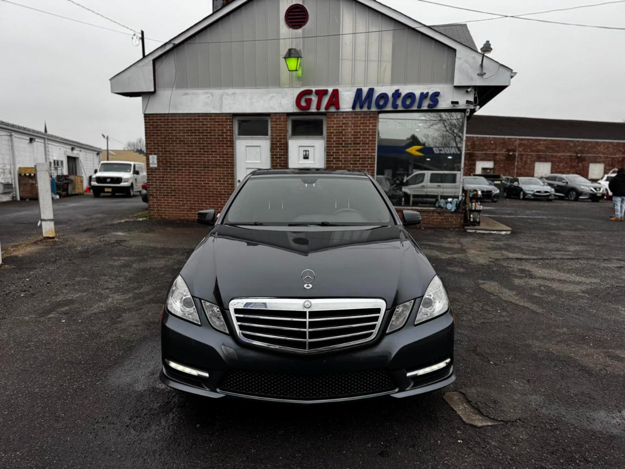 Mercedes-Benz E-Class 4dr Sdn E 350 Sport 4MATIC 2012