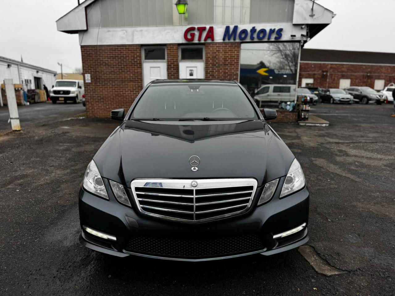 Mercedes-Benz E-Class 4dr Sdn E 350 Sport 4MATIC 2012