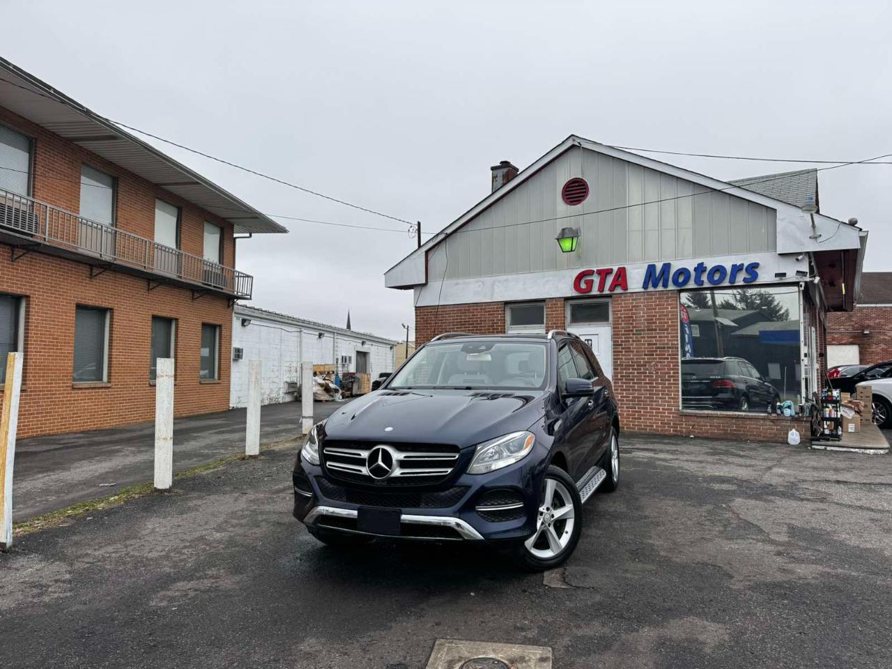 Mercedes-Benz GLE 4MATIC 4dr GLE 350 2016