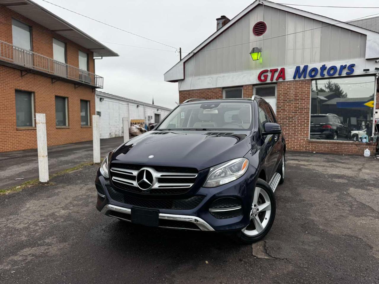 Mercedes-Benz GLE 4MATIC 4dr GLE 350 2016