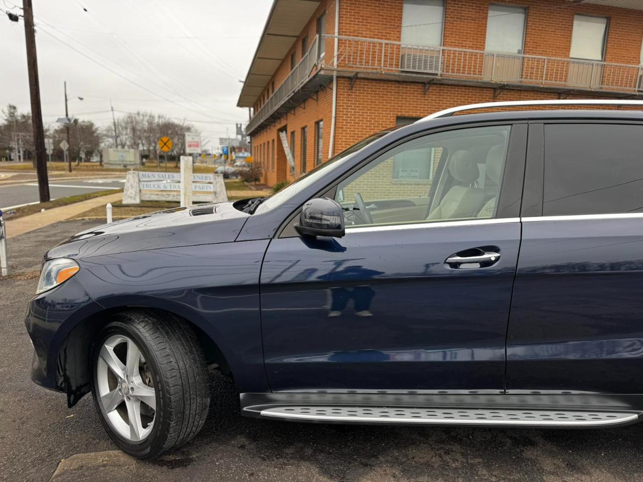 Mercedes-Benz GLE 4MATIC 4dr GLE 350 2016