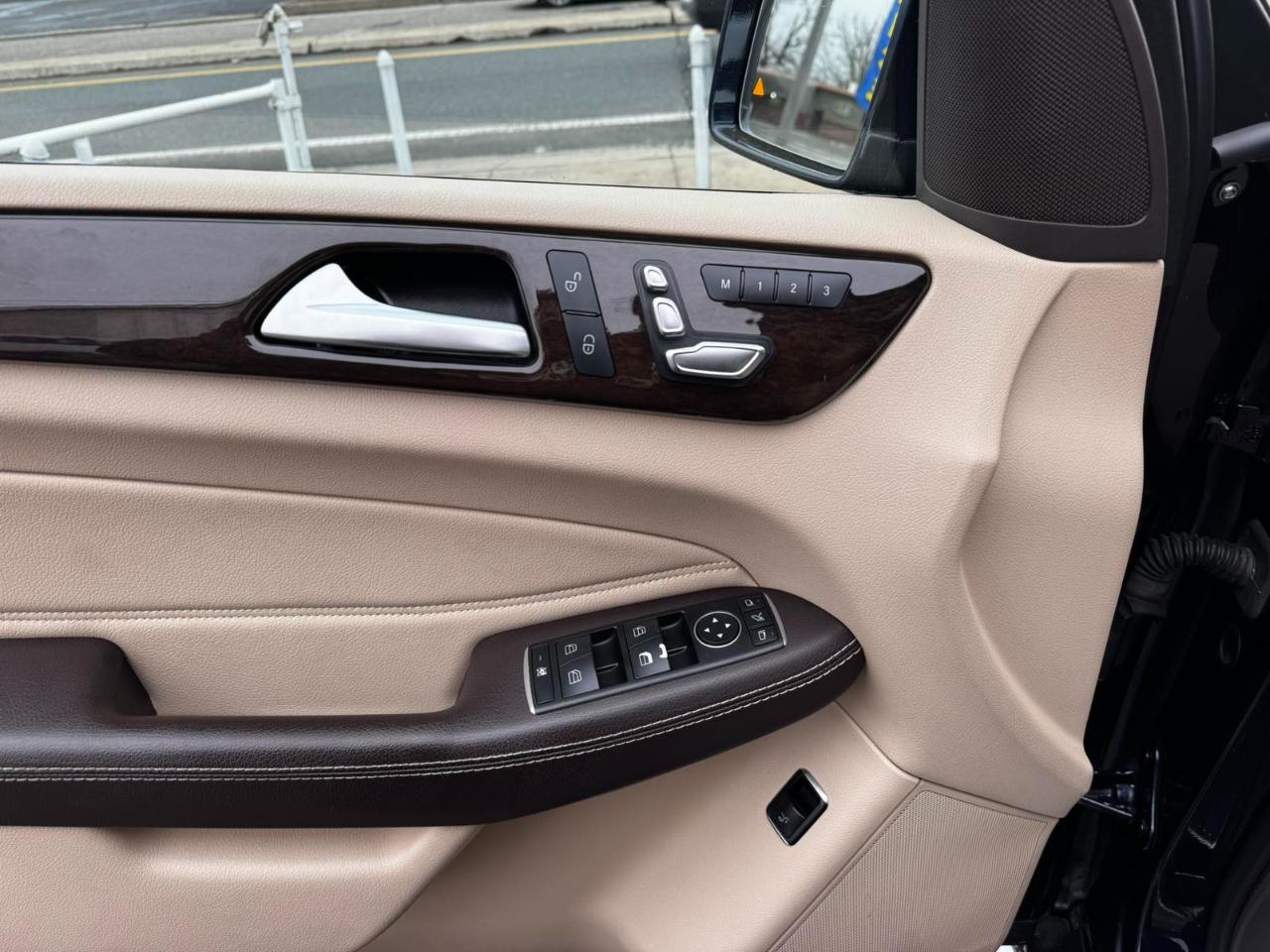 Mercedes-Benz GLE 4MATIC 4dr GLE 350 2016