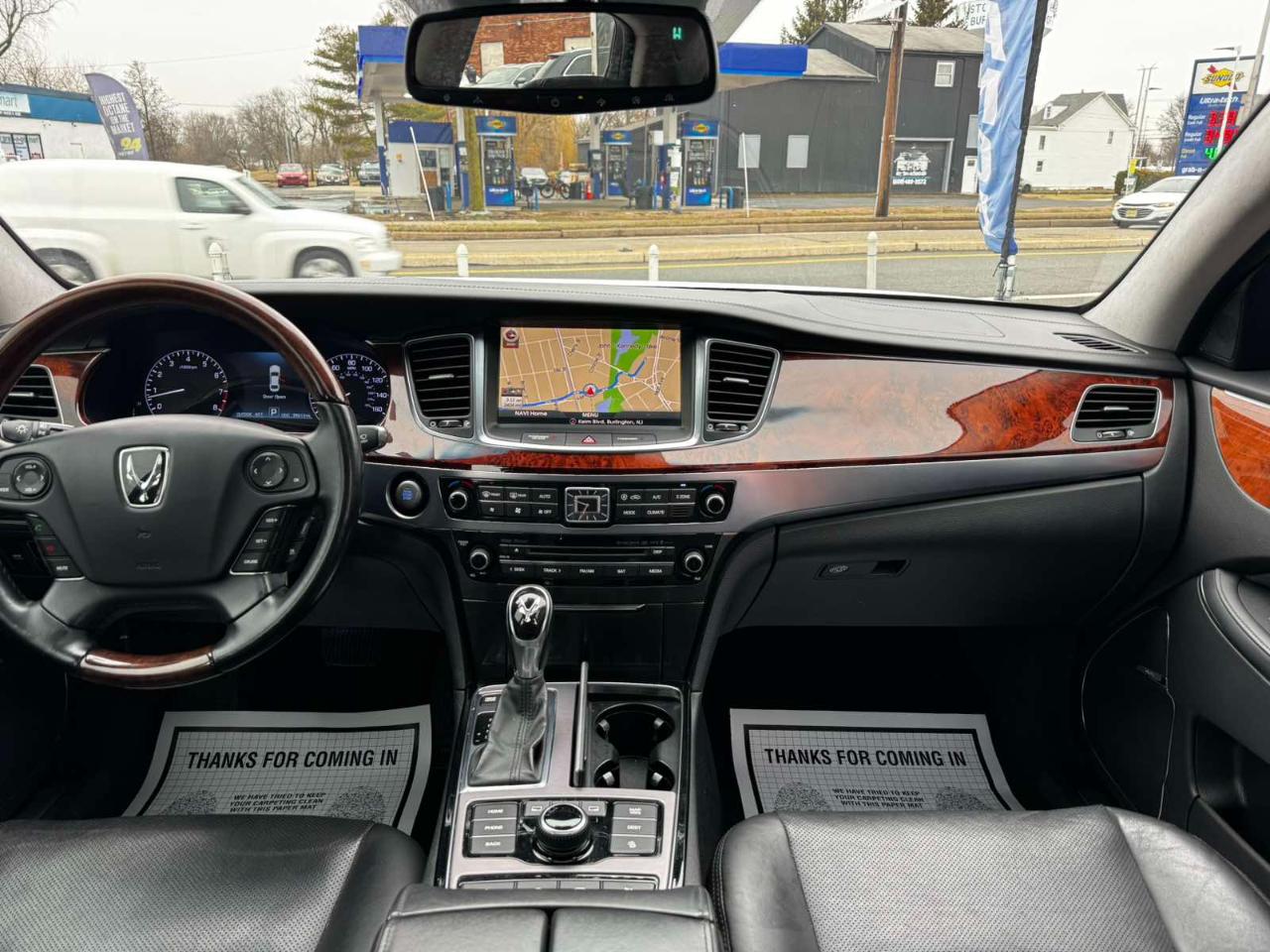 Hyundai Equus 4dr Sdn Signature 2016