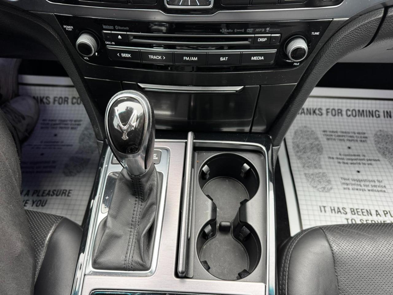 Hyundai Equus 4dr Sdn Signature 2016