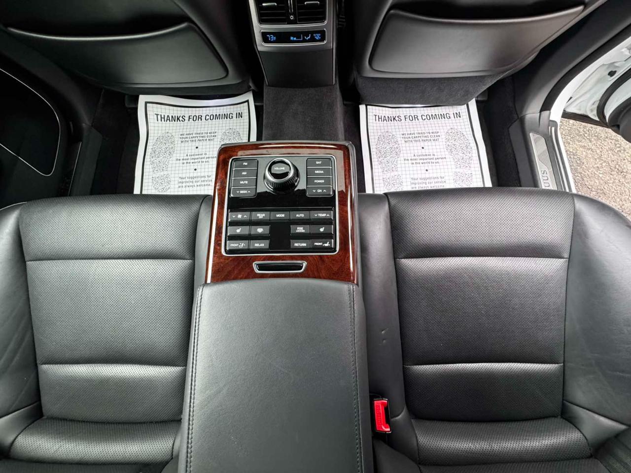 Hyundai Equus 4dr Sdn Signature 2016