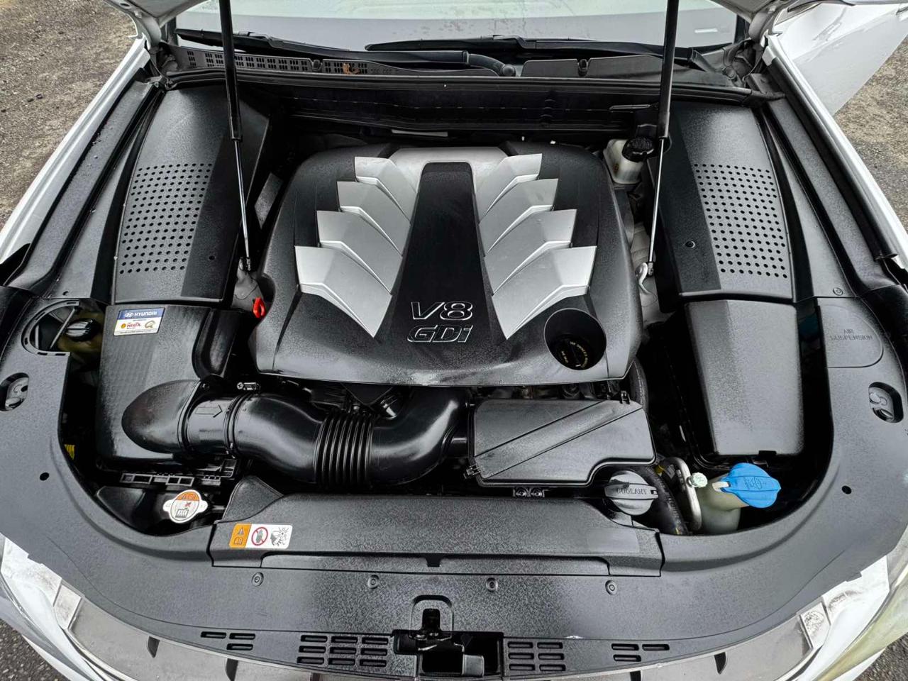 Hyundai Equus 4dr Sdn Signature 2016