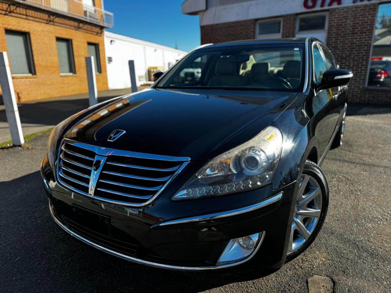 Hyundai Equus 4dr Sdn Ultimate 2013