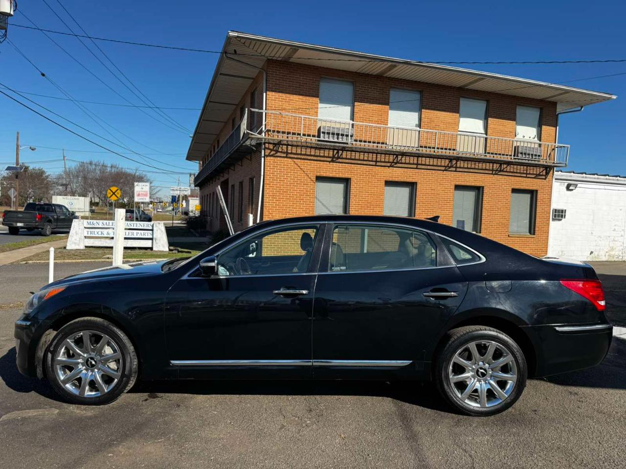 Hyundai Equus 4dr Sdn Ultimate 2013