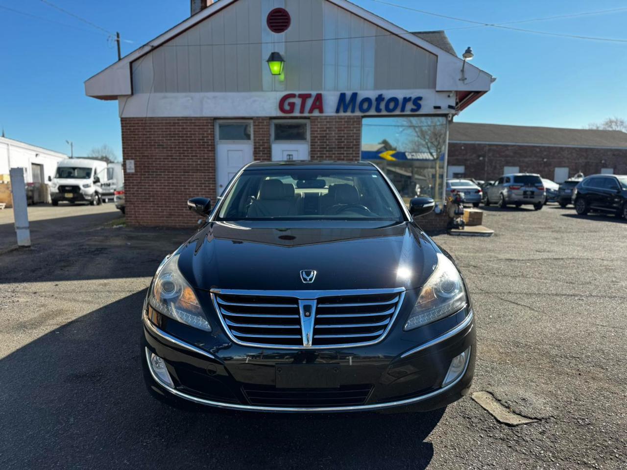 Hyundai Equus 4dr Sdn Ultimate 2013