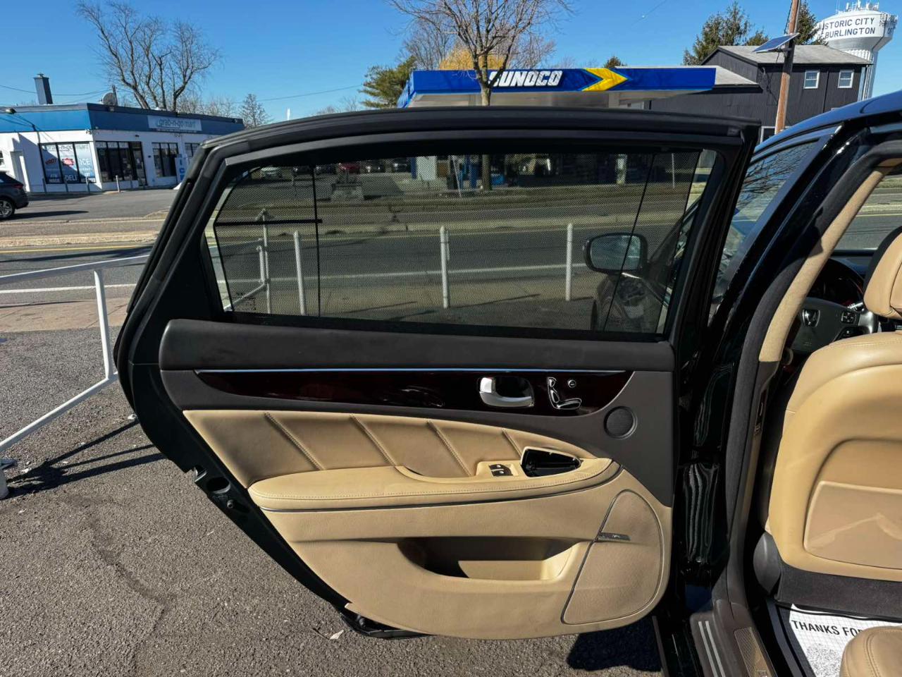 Hyundai Equus 4dr Sdn Ultimate 2013