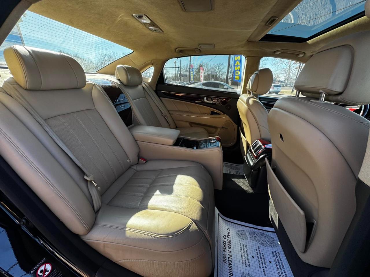 Hyundai Equus 4dr Sdn Ultimate 2013