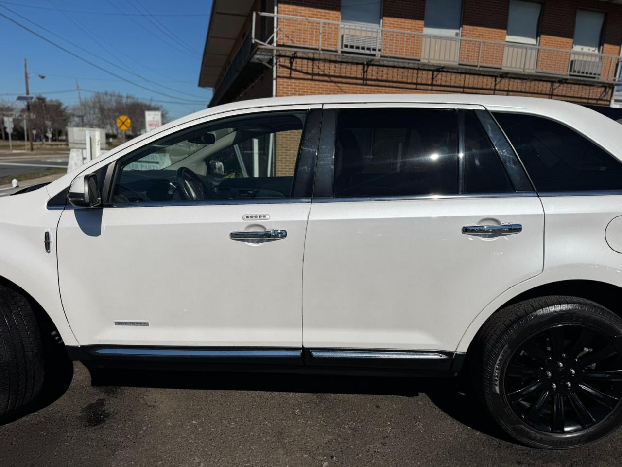 Lincoln MKX FWD 4dr 2013