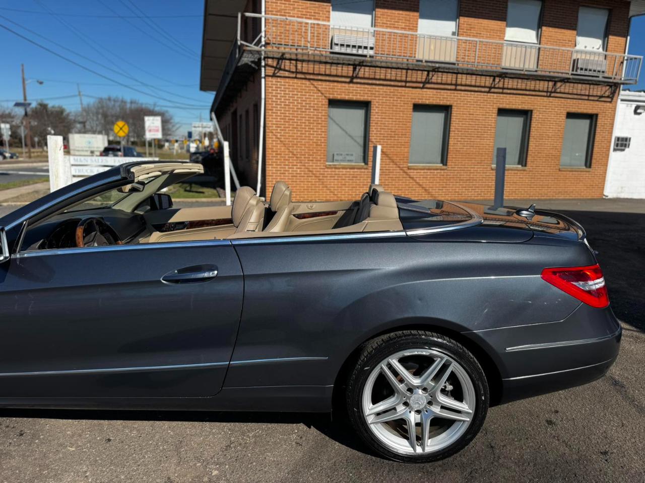 Mercedes-Benz E-Class 2dr Cabriolet E 350 RWD 2013