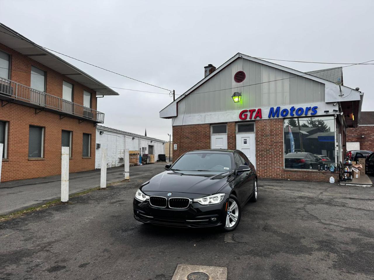 BMW 3 Series 4dr Sdn 328i xDrive AWD SULEV South Africa 2016