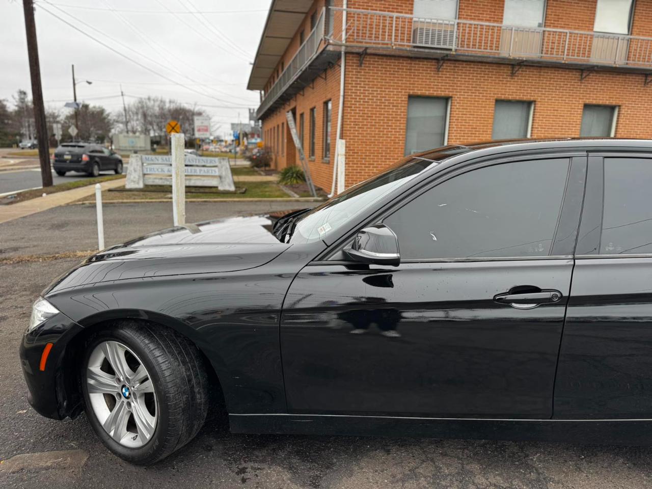 BMW 3 Series 4dr Sdn 328i xDrive AWD SULEV South Africa 2016