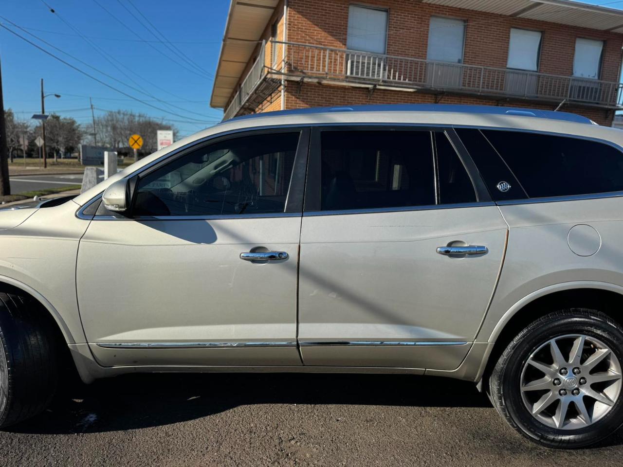 Buick Enclave AWD 4dr Leather 2014