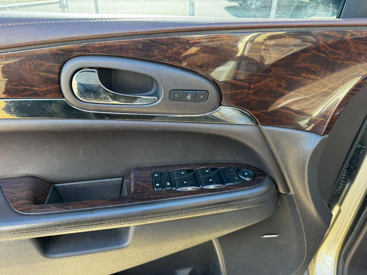 Buick Enclave AWD 4dr Leather 2014