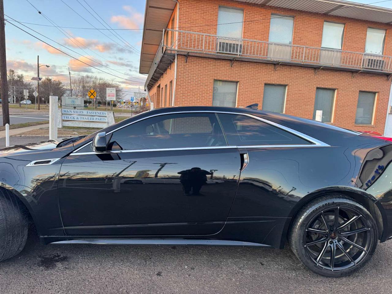 Cadillac CTS Coupe 2dr Cpe Performance AWD 2011